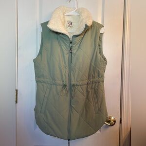 Women’s Sherpa Lined Vest